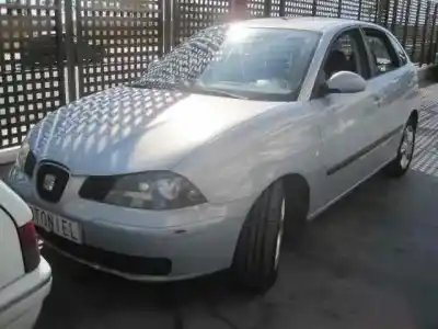 Véhicule à la ferraille seat ibiza (6l1) cool de l'année 2005 alimenté atd
