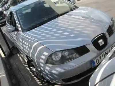 Véhicule à la ferraille seat ibiza (6l1) cool de l'année 2005 alimenté atd