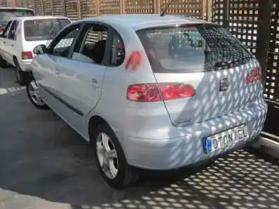 Véhicule à la ferraille seat ibiza (6l1) cool de l'année 2005 alimenté atd