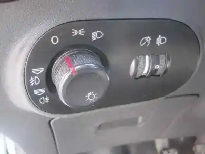Véhicule à la ferraille seat ibiza (6l1) cool de l'année 2005 alimenté atd