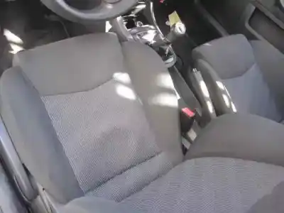 Véhicule à la ferraille seat ibiza (6l1) cool de l'année 2005 alimenté atd