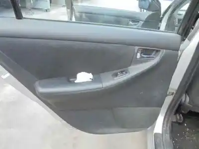 Veículo de Sucata toyota corolla (e12) 1.6 16v do ano 2004 alimentado 3zz-fe