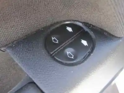 Sloopvoertuig ford fiesta (cbk) ambiente van het jaar 2006 aangedreven f6jb