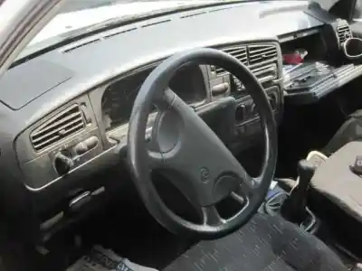Scrapping Vehicle volkswagen golf iii berlina (1h1) cl of the year 1993 powered 1y