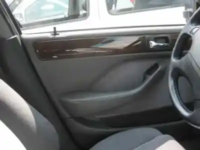 Здавання транспортного засобу mg serie 600 (rh) 620 si року 1996 потужний f20z1