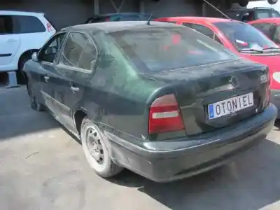 Scrapping Vehicle skoda octavia berlina (1u2) 1.6 of the year 2000 powered akl