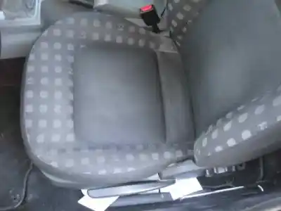 Здавання транспортного засобу volkswagen new beetle (9c1/1c1) 1.8 turbo року 2000 потужний avc