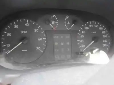 Veicolo di demolizione renault clio ii fase i (b/cbo) 1.9 d alize dell'anno 2000 alimentato f8q k6