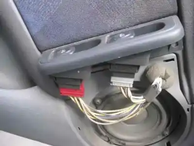 Veicolo di demolizione renault clio ii fase i (b/cbo) 1.9 d alize dell'anno 2000 alimentato f8q k6