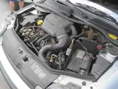 Veicolo di demolizione renault clio ii fase i (b/cbo) 1.9 d alize dell'anno 2000 alimentato f8q k6