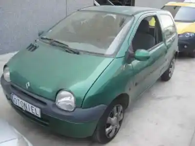 Veicolo di demolizione RENAULT TWINGO (CO6) 1.2 Alize dell'anno 2002 alimentato D4F A7