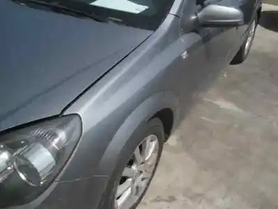Здавання транспортного засобу opel astra h berlina cosmo року 2005 потужний z17dth