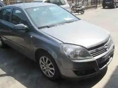 Здавання транспортного засобу opel astra h berlina cosmo року 2005 потужний z17dth