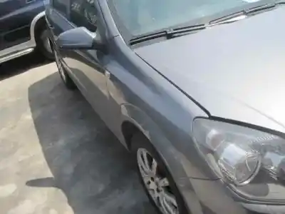 Здавання транспортного засобу opel astra h berlina cosmo року 2005 потужний z17dth