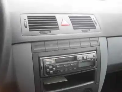 Scrapping Vehicle skoda fabia (6y2/6y3) attractive of the year 2001 powered asy