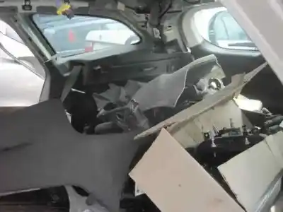 Scrapping Vehicle ford focus lim. (cb8) edition of the year 2014 powered m1dd