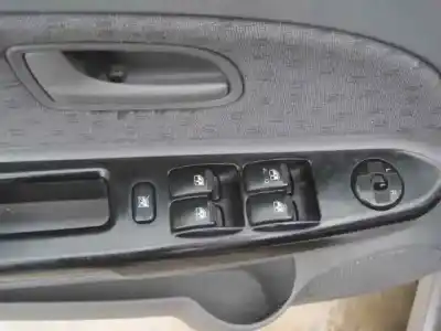 Scrapping Vehicle kia rio ipanema berlina of the year 2003 powered a3d