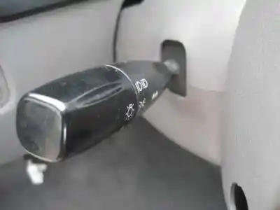 Scrapping Vehicle kia rio ipanema berlina of the year 2003 powered a3d