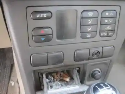 Здавання транспортного засобу saab 9-3 berlina * року 1998 потужний d223l