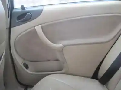 Здавання транспортного засобу saab 9-3 berlina * року 1998 потужний d223l