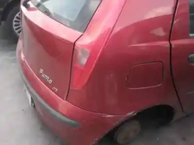 Veicolo di demolizione fiat punto berlina (188) 1.9 jtd active dell'anno 2002 alimentato 188a7000