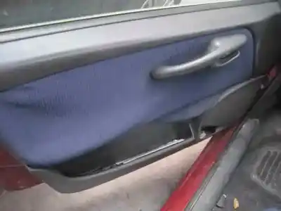 Veicolo di demolizione fiat punto berlina (188) 1.9 jtd active dell'anno 2002 alimentato 188a7000