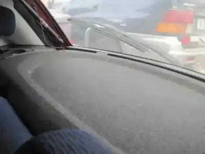 Veicolo di demolizione fiat punto berlina (188) 1.9 jtd active dell'anno 2002 alimentato 188a7000