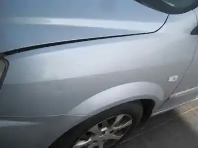 Veicolo di demolizione kia carens 2.0 crdi ex monovolumen dell'anno 2006 alimentato d4ea