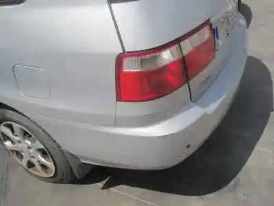 Veicolo di demolizione kia carens 2.0 crdi ex monovolumen dell'anno 2006 alimentato d4ea