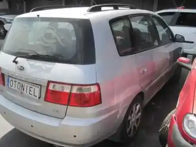Veicolo di demolizione kia carens 2.0 crdi ex monovolumen dell'anno 2006 alimentato d4ea