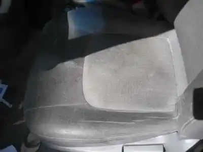 Veicolo di demolizione kia carens 2.0 crdi ex monovolumen dell'anno 2006 alimentato d4ea