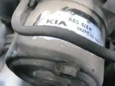 Veicolo di demolizione kia carens 2.0 crdi ex monovolumen dell'anno 2006 alimentato d4ea
