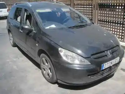 Véhicule à la ferraille peugeot 307 break / sw (s1) break xs de l'année 2004 alimenté rhr