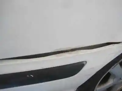 Veículo de Sucata nissan almera (n16/e) acenta do ano 2000 alimentado yd22