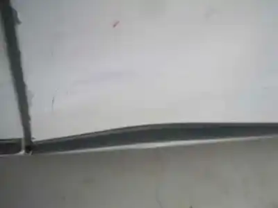 Veículo de Sucata nissan almera (n16/e) acenta do ano 2000 alimentado yd22