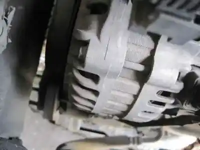 Veículo de Sucata nissan almera (n16/e) acenta do ano 2000 alimentado yd22