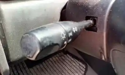 Здавання транспортного засобу nissan primera berl./familiar (p10/w10) gx berlina (a.e) року 1995 потужний ga16de
