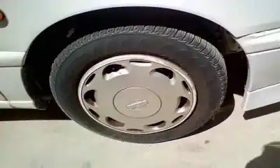 Здавання транспортного засобу nissan primera berl./familiar (p10/w10) gx berlina (a.e) року 1995 потужний ga16de