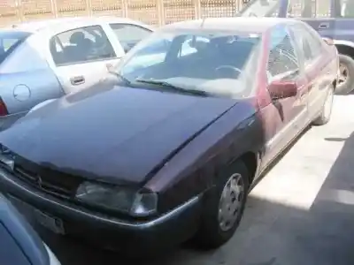 Véhicule à la ferraille CITROEN XANTIA BERLINA de l'année 1994 alimenté 