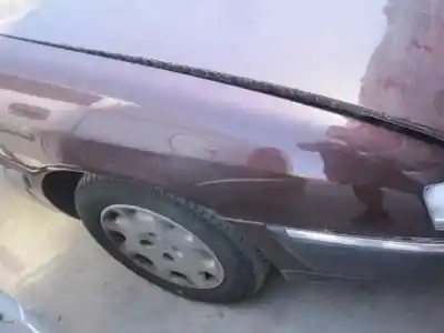 Véhicule à la ferraille citroen xantia berlina de l'année 1994 alimenté 