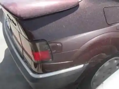 Véhicule à la ferraille citroen xantia berlina de l'année 1994 alimenté 