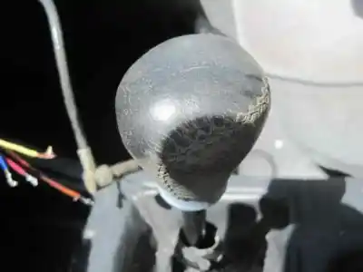 Véhicule à la ferraille citroen xantia berlina de l'année 1994 alimenté 