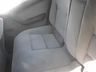 Véhicule à la ferraille citroen xantia berlina de l'année 1994 alimenté 