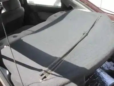 Véhicule à la ferraille citroen xantia berlina de l'année 1994 alimenté 