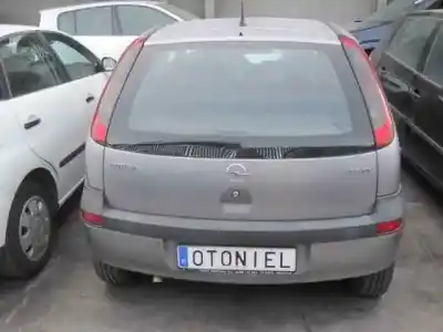 Здавання транспортного засобу opel corsa c club року 2003 потужний y17dtl