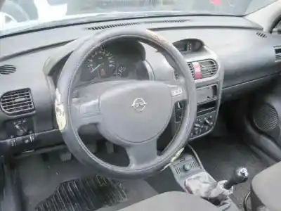 Здавання транспортного засобу opel corsa c club року 2003 потужний y17dtl