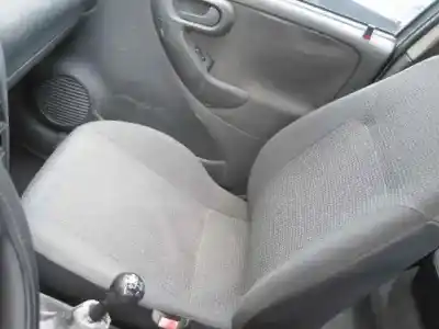 Здавання транспортного засобу opel corsa c club року 2003 потужний y17dtl