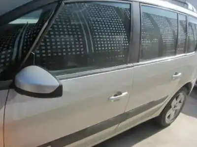 Здавання транспортного засобу renault espace iv (jk0) grand espace expression року 2004 потужний g9t j7