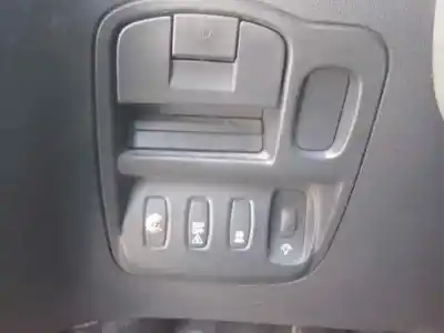 Здавання транспортного засобу renault espace iv (jk0) grand espace expression року 2004 потужний g9t j7