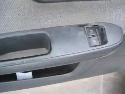 Здавання транспортного засобу seat ibiza (6l1) cool року 2004 потужний bby